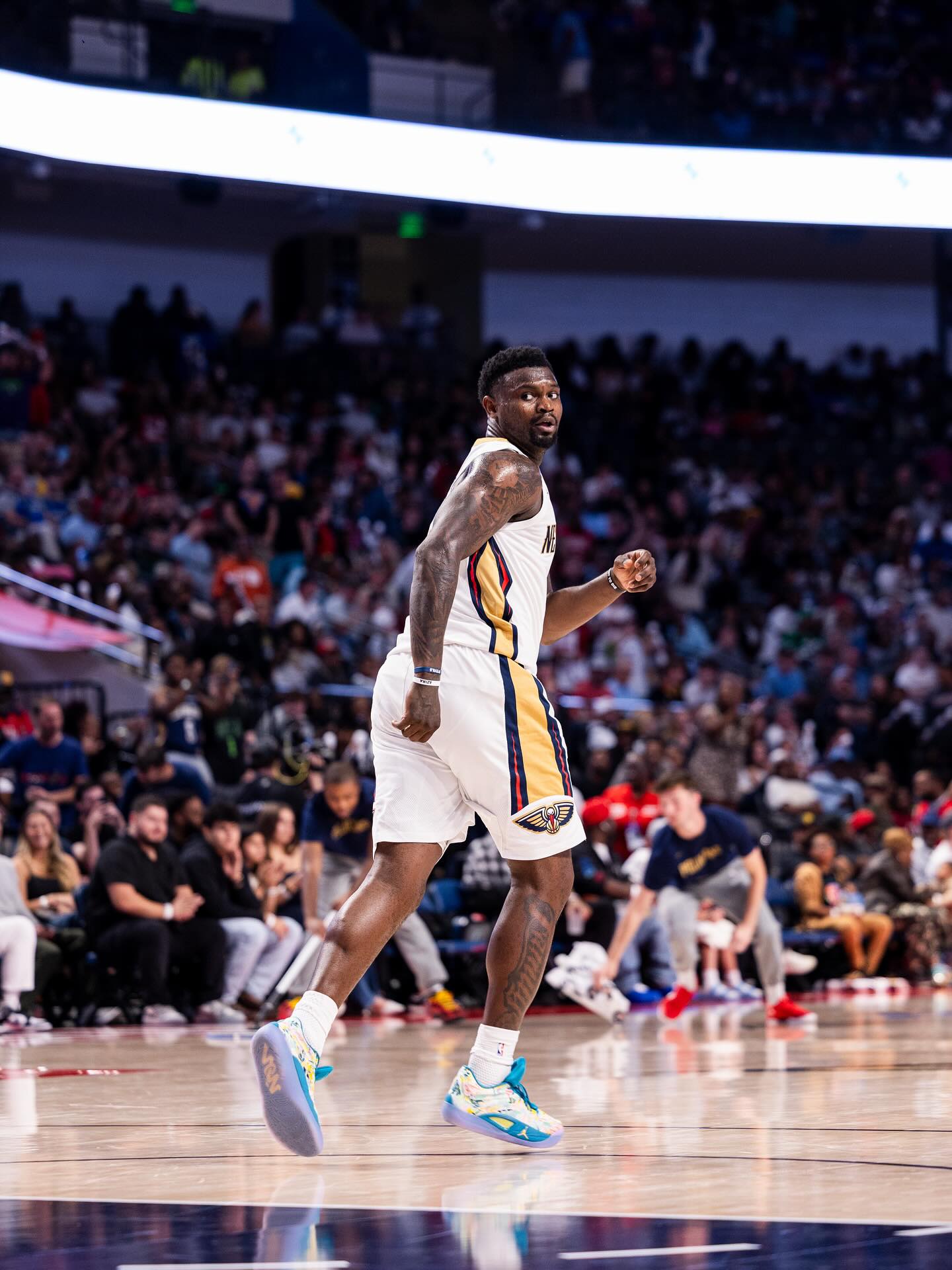 tenan, src, alt tenan, src, alt